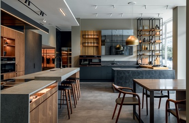 GIULIA NOVARS: история длиною в четверть века