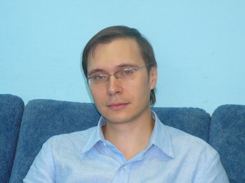 Именинник дня —  Михаил Мазуров