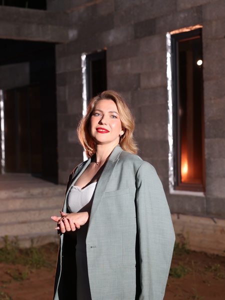 С Днём строителя!