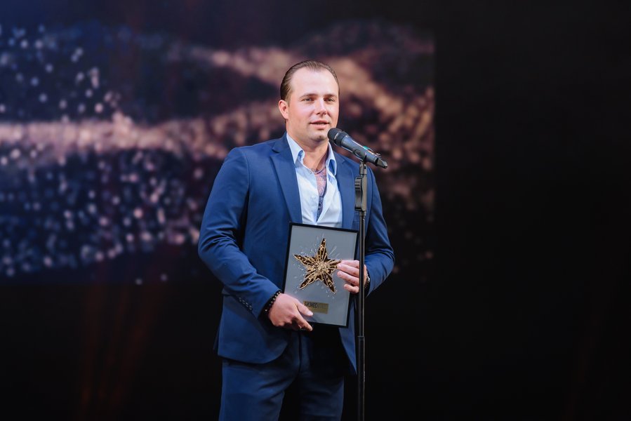 Макс Зонов, сооснователь MAVA FERMA победитель в номинации «Бизнесмен года (малый бизнес)»