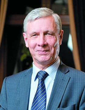 Василий Сураев