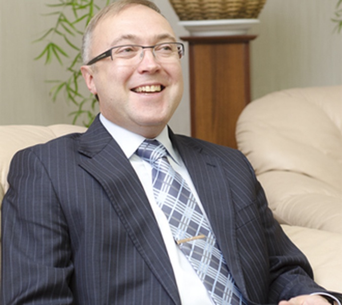 Именинник дня — Игорь Сырчин