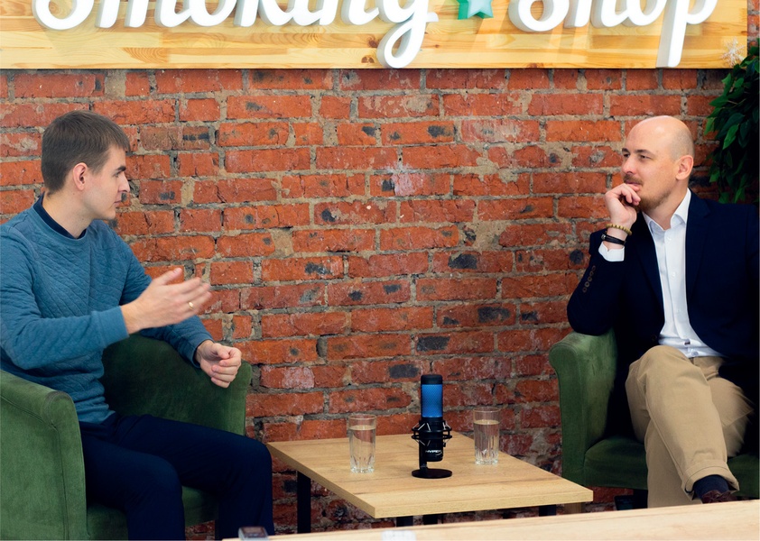 Вместо iPhone —  новый холодильник в кафе